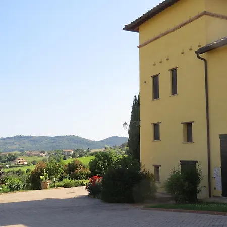 Casale Della Staffa Apartamento *
